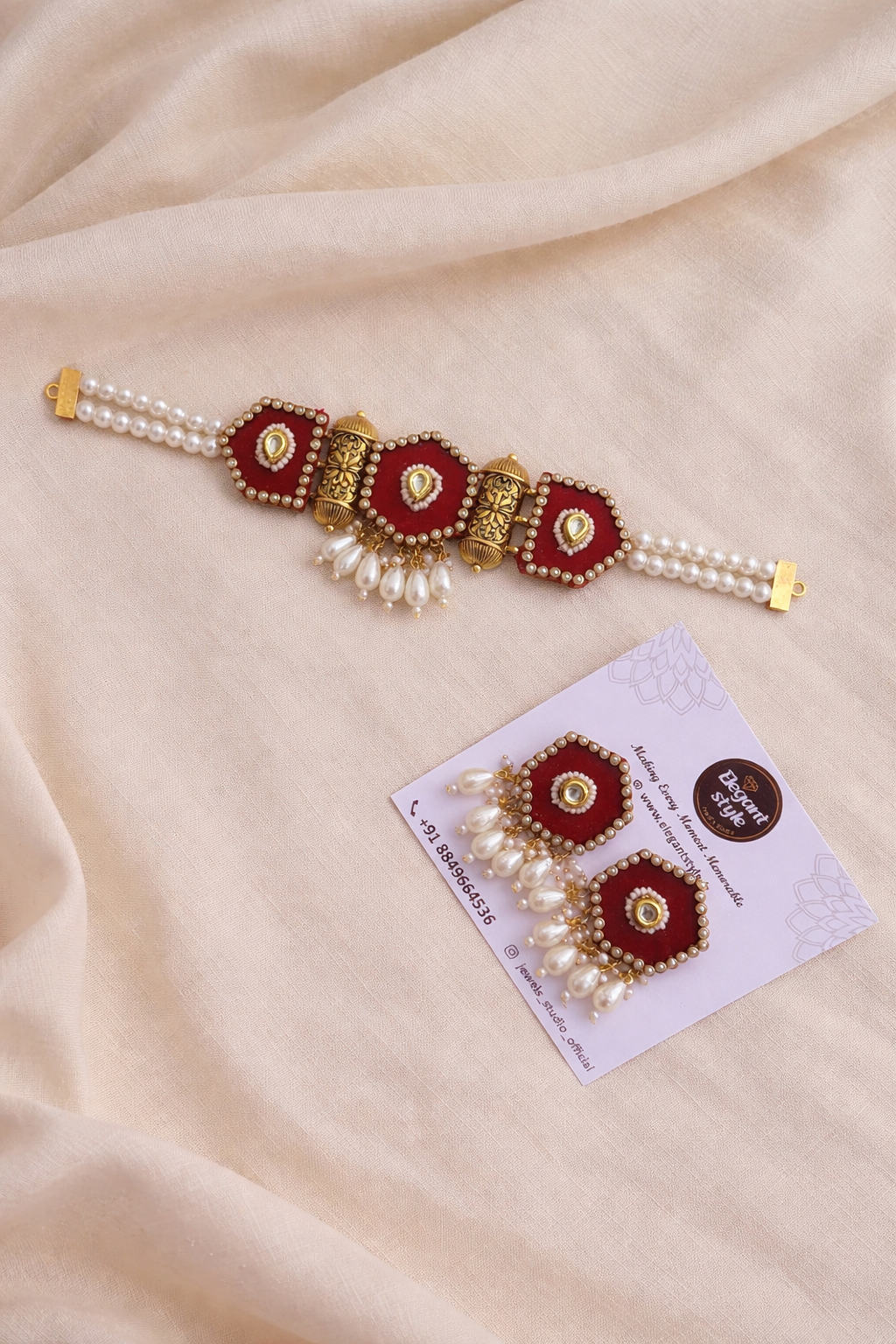 Choker necklace by Elegantstyle