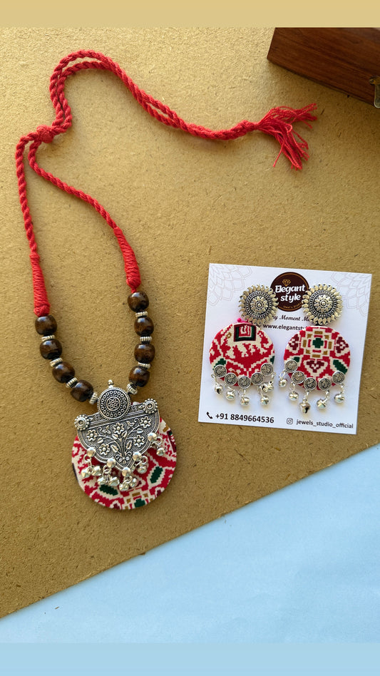 Patoda necklace set by elegantstyle