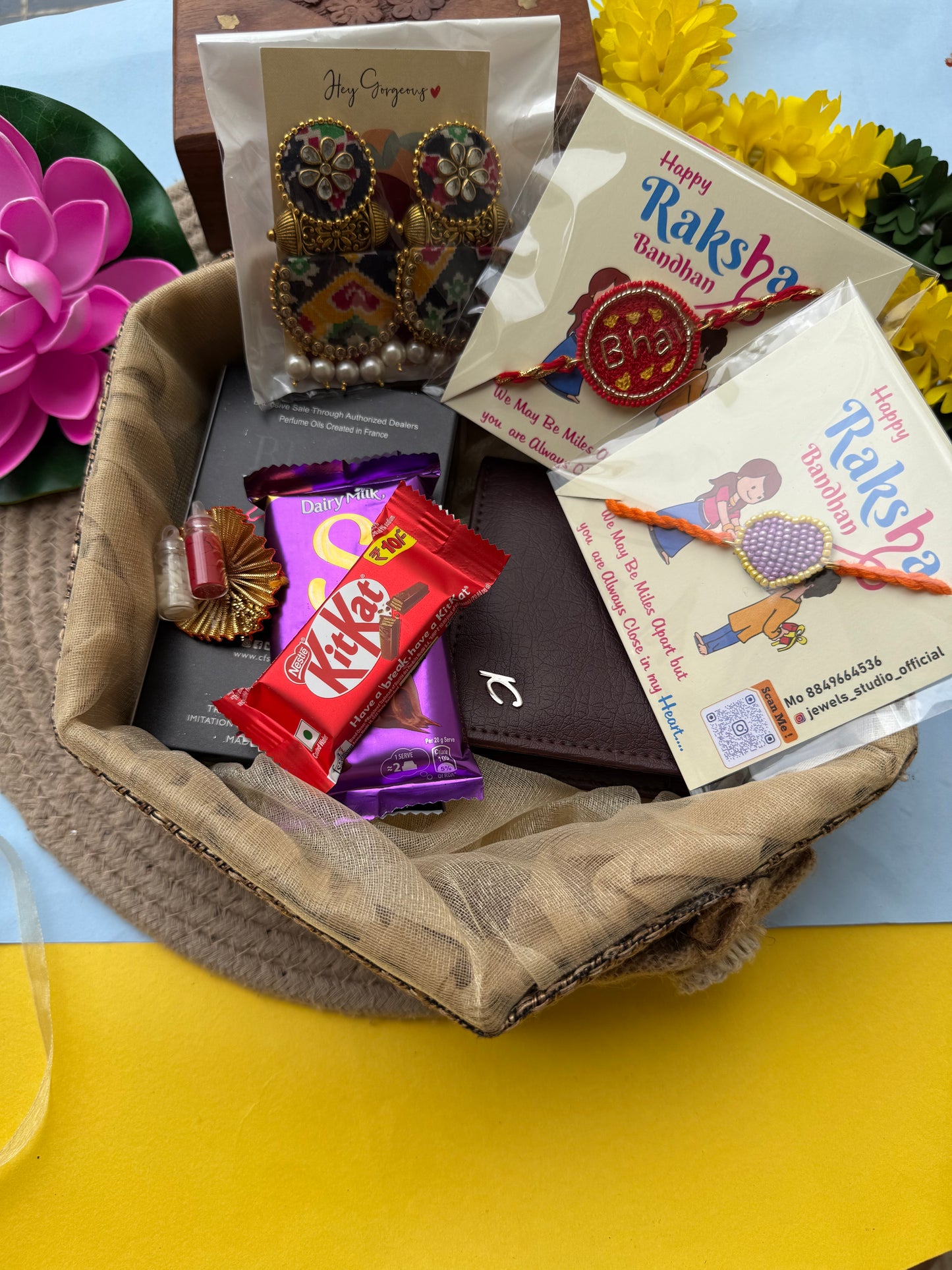 Bhai-Bhabhi  Rakhi hamper by elegantstyle