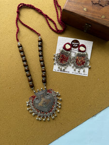 Ajarak long necklace with earring by Elegantstyle