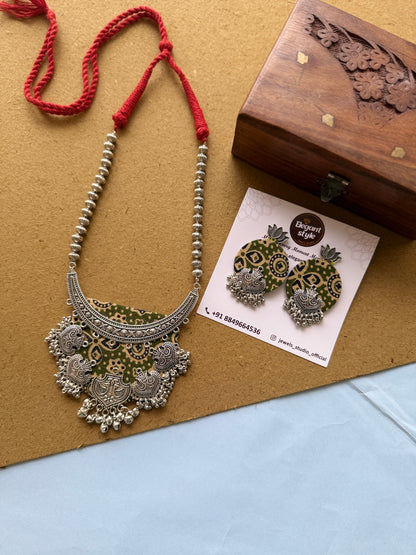 Green ajarak long necklace set by elegantstyle