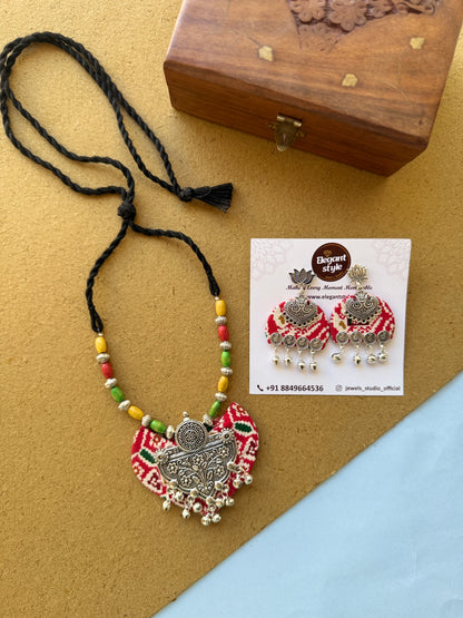Patoda print necklace set by Elegantstyle