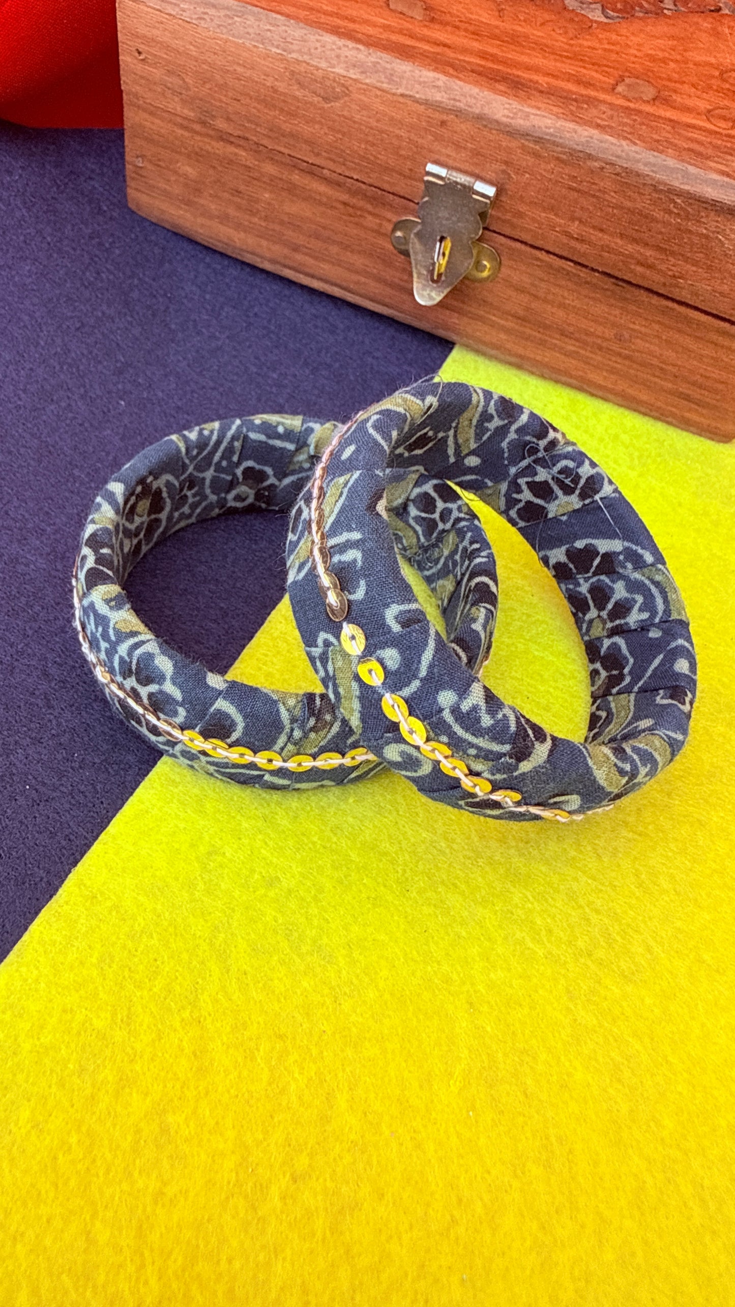 Fabric bangle by Elegantstyle