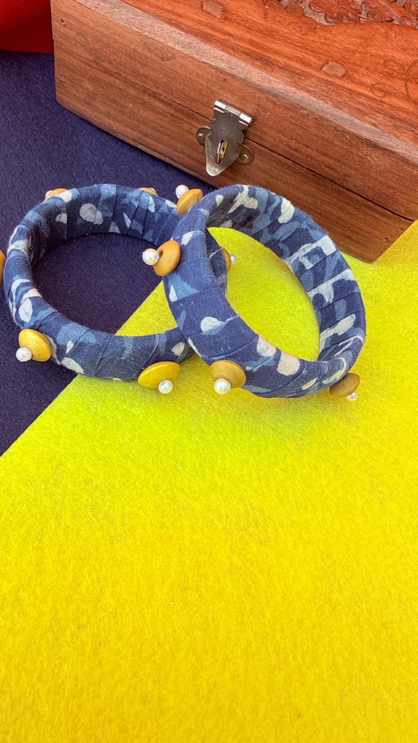 Fabric bangle by Elegantstyle