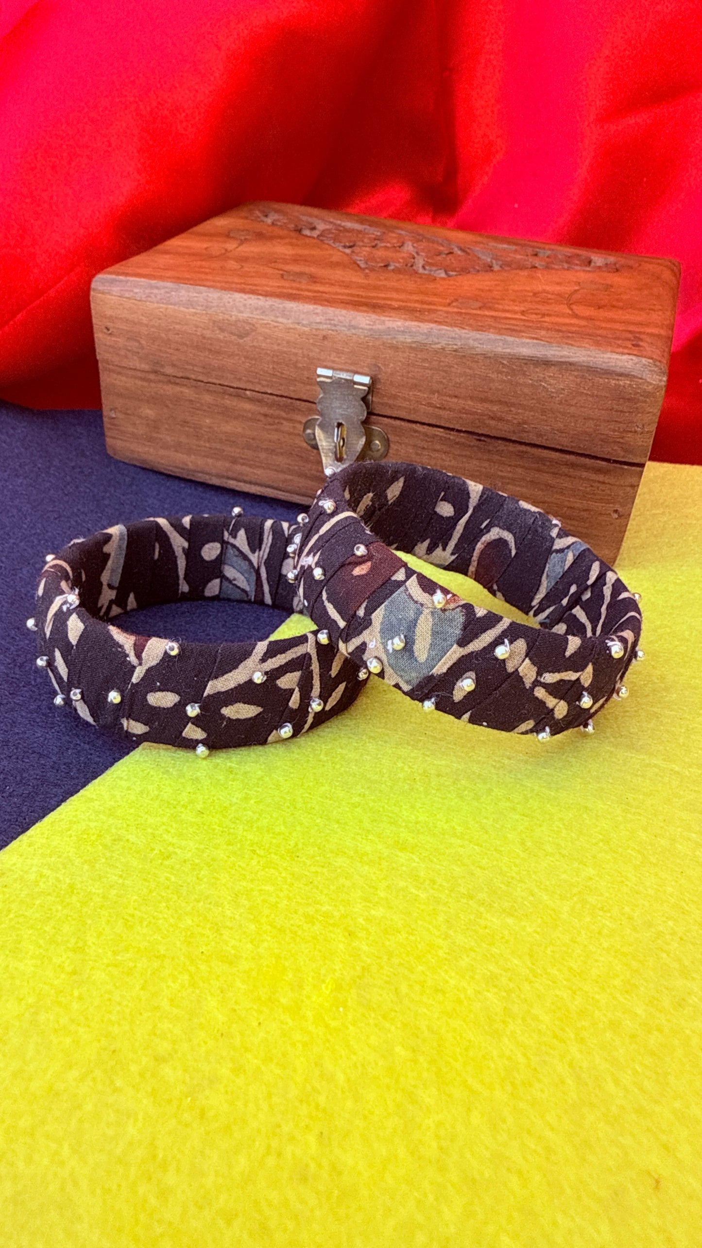 Fabric bangle by Elegantstyle