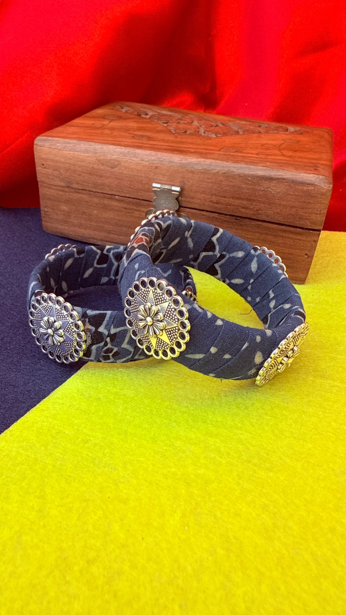 Fabric bangle by Elegantstyle